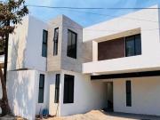 Hermosa casa nueva en fraccionamiento con vigilancia 24/7