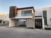 Hermosa casa nueva en Las Viñas Fraccionamiento los Viñedos