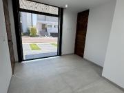 Hermosa Casa Nueva en Venta en La Rioja Residencial