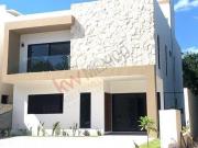 Hermosa Casa Nueva En Venta Vía Cumbres Cancun Quintana...