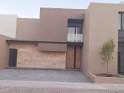 Hermosa casa nueva La Vista Grand