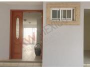 HERMOSA CASA RECIEN REMODELADA EN SAN JERONIMO