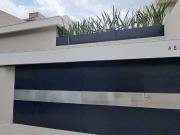 HERMOSA CASA REMODELADA EN LA ESTANCIA