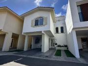 Hermosa casa renovada en venta'isla creta'