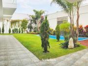 HERMOSA CASA RESIDENCIAL DE TRES PISOS CON SÓTANO