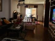Hermosa Casa Semicéntrica De Tres Dormitorios Con Pileta