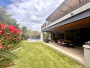 HERMOSA CASA SEMINUEVA/ Con 3 años !