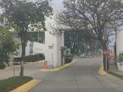 Hermosa casa ubicada en fraccionamiento Valle Escondido