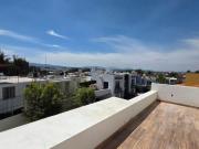 HERMOSA CASA ZAPOPAN NORTE GRAN UBICACIÓN 3 NIVELES