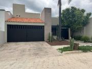 HERMOSA CASA ZONA DORADA LEON