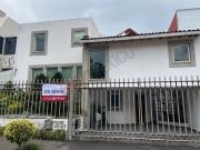 Hermosa casaen Venta en Parques de la Herradura. 2...