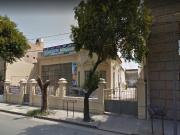 Hermosa casona en San Vicente, frente a Plaza Lavalle....