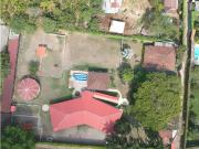 Hermosa finca de 6.400m2 en venta / permuta Rozo Valle...