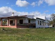 Hermosa, gran villa de campo con fantasticas vistas al mar