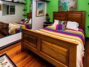 HERMOSA HABITACIÓN AMUEBLADA EN POLANQUITO