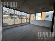 Hermosa oficina con terraza en alquiler en Belgrano!