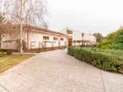 Hermosa Parcela, Dos casas, Los alamos de Liray