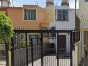 HERMOSA PROPIEDAD DE REMATE EN JARDINES DEL VALLE... HERMOSA PROPIEDAD DE REMATE EN JARDINES DEL VALLE...