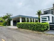 VENTA DE CASA EN URB. ROYAL TENIS CLUB