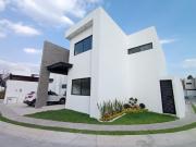 HERMOSA RESIDENCIA A ESTRENAR, JIUTEPEC, 4 RECÁMARAS,...