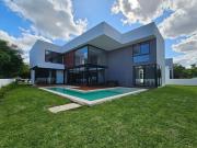 Hermosa Residencia con acabados de lujo en el...