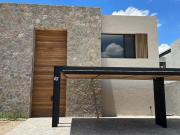 Hermosa Residencia de Autor en Altozano, 4 Recamaras,...