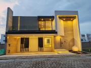 HERMOSA RESIDENCIA DE LUJO CON RECAMARA PB EN PARQUE JALISCO