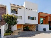 Hermosa Residencia en Bosque Esmeralda, La Estadia