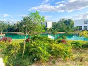 Hermosa Residencia en con vista al Lago en Privada...