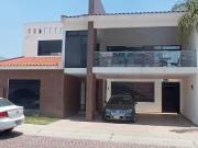 Hermosa Residencia en Cumbres del Lago, Terreno 480 m2,...