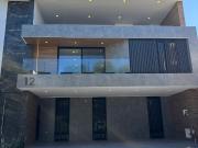 HERMOSA RESIDENCIA EN LOMAS DE ANGELOPOLIS, CASCATTA