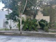 Hermosa Residencia en Privada Yucatán Country Club