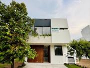 HERMOSA RESIDENCIA EN RENTA A ESTRENAR, de 3 Niveles en...