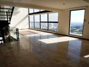 HERMOSA RESIDENCIA EN RENTA CLUB DE GOLF LA LOMA