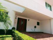 HERMOSA RESIDENCIA EN VENTA