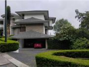 HERMOSA RESIDENCIA EN VENTA CHILUCA