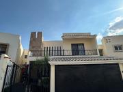 HERMOSA RESIDENCIA EN VENTA EN CONDOMINIO PRIVADO AL...