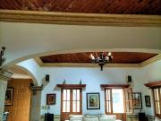 HERMOSA RESIDENCIA EN VENTA ESTILO MEXICANO EN JURIQUILLA