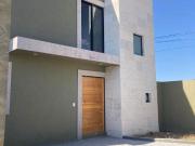 Hermosa Residencia en Venta, ubicada en Corralejo el de...
