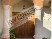 HERMOSA RESIDENCIA TIPO BASEMENT, EN FRACCIONAMIENTO...