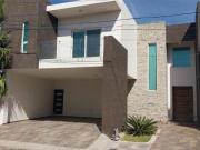 Hermosa Residenciaven Venta al Norte de Saltillo