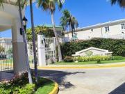 HERMOSA VILLA EN EL C.R. VILLA COUNTRY III MARACAIBO...