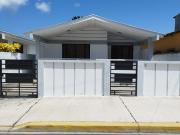 Hermosa villa: Se Vende Villa Cerca del Mar en San...