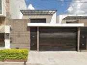 HERMOSA VIVIENDA UBICADA EN TUXTLA, A POCOS MINUTOS DEL...