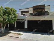 Hermosa y Acogedora casa de Recuperación Bancaria en:...