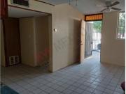 HERMOSA Y ACOGEDORA CASA DE UNA PLANTA A LA VENTA CERCA...