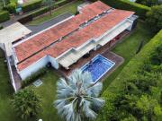 Hermosa y amplia casa campestre, Pereira, Risaralda,...