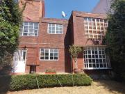 HERMOSA Y AMPLIA CASA EN CALZADA DE LAS AGUILAS