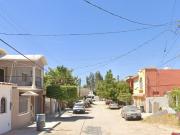 Hermosa y amplia casa en remate, excelente ubicación!