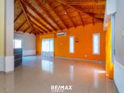 Hermosa y amplia casa en venta en Punta Alta